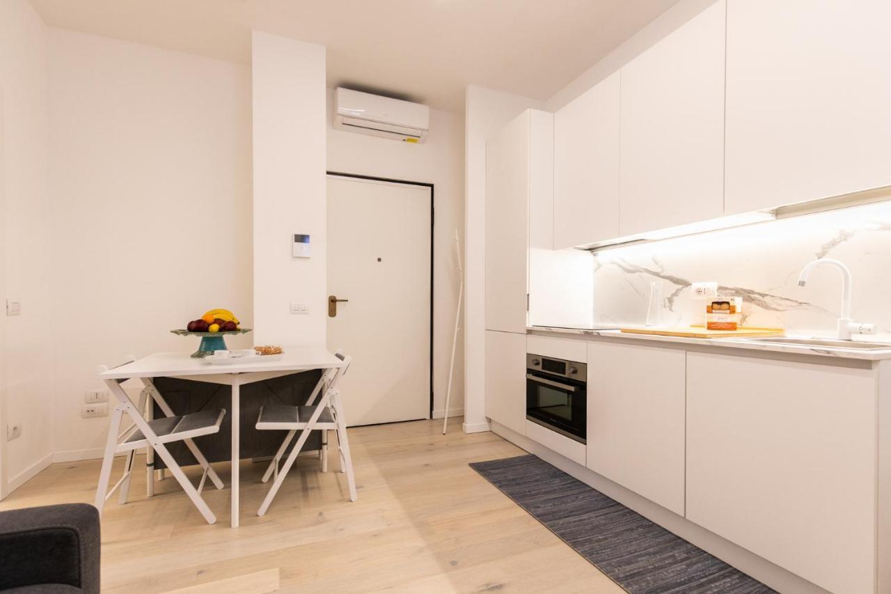 Luxury Apartment - A Due Passi Dal Centro Di Milano Eksteriør bilde