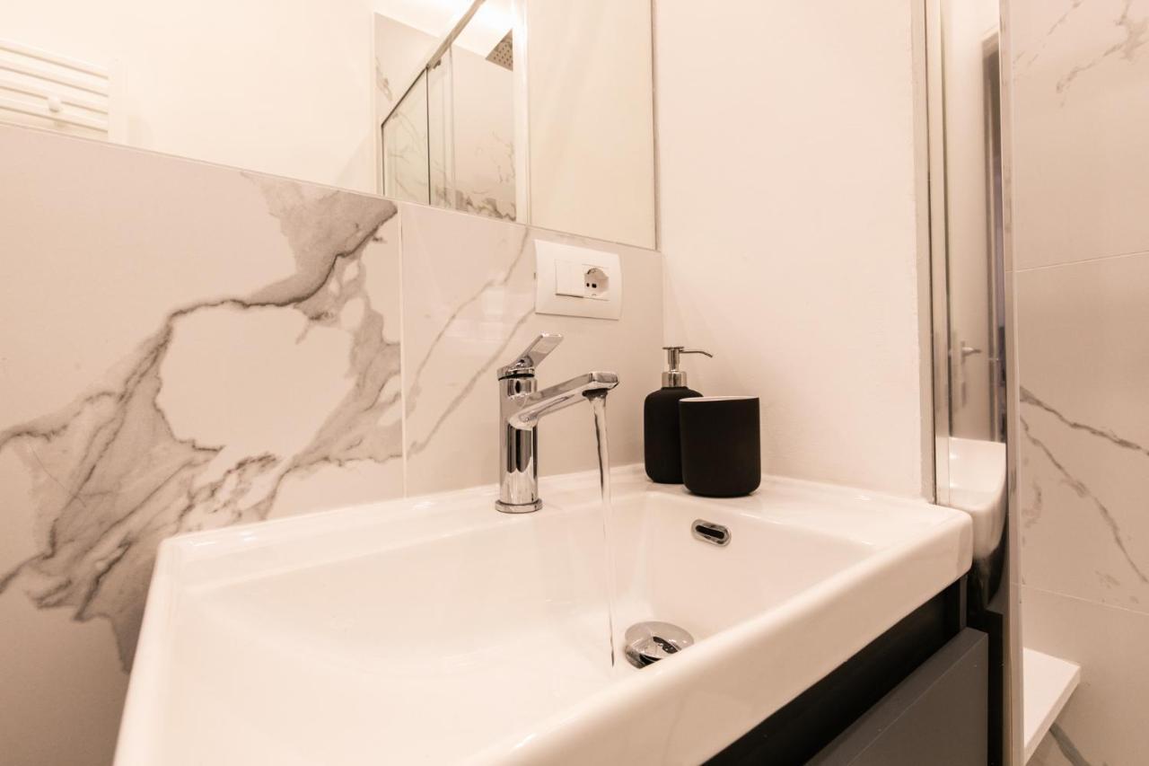 Luxury Apartment - A Due Passi Dal Centro Di Milano Eksteriør bilde